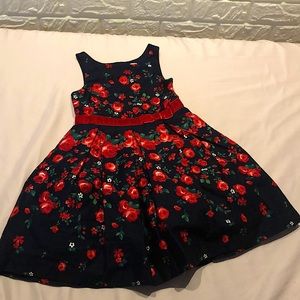 Flower (rose red) dress